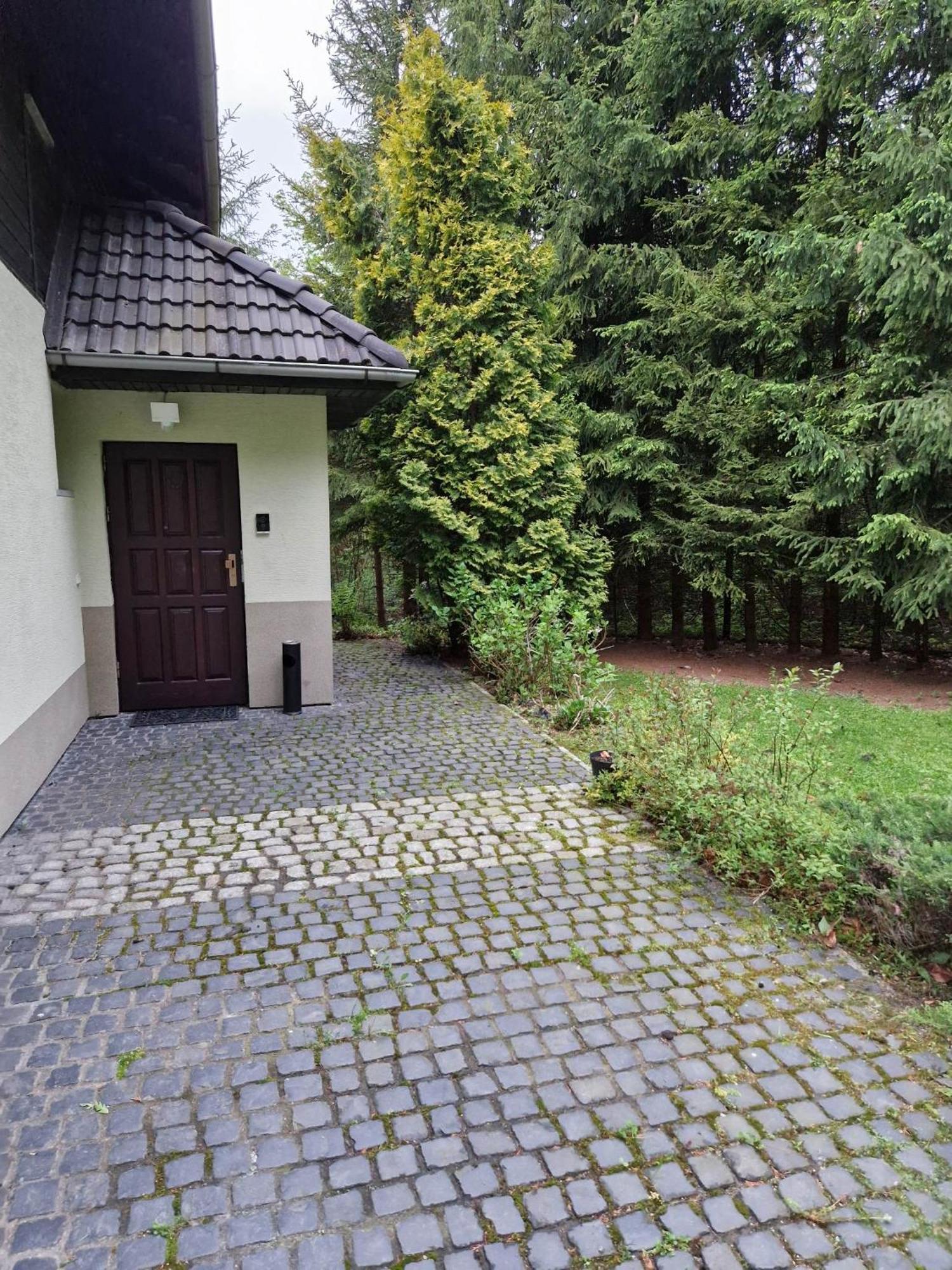 Villa Falsztyn Holiday Home Εξωτερικό φωτογραφία