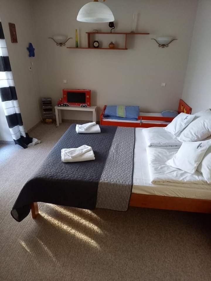 Villa Falsztyn Holiday Home Εξωτερικό φωτογραφία