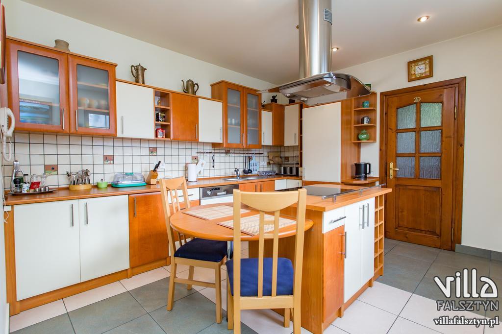 Villa Falsztyn Holiday Home Εξωτερικό φωτογραφία